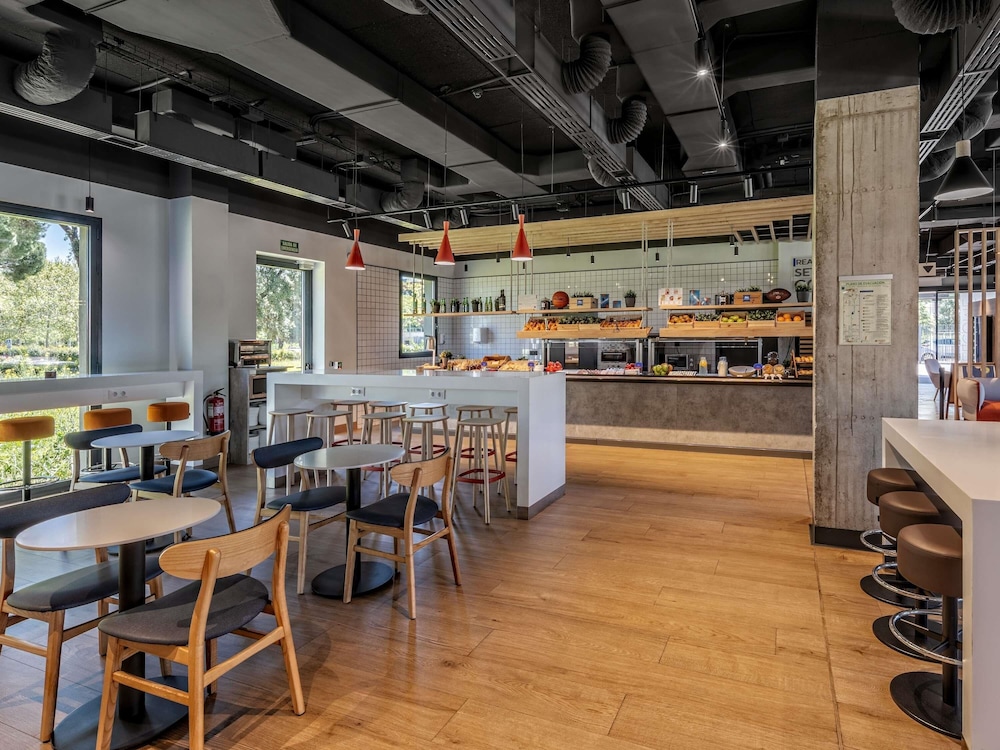 ibis budget Madrid Aeropuerto 43/58