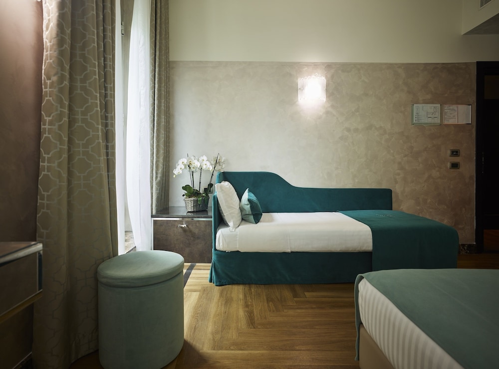 Bianca Maria Palace 27/51