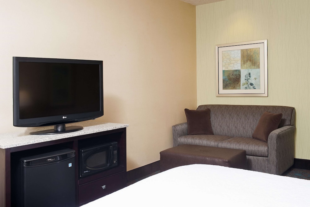 Larkspur Landing Hotel South Bend 42/50
