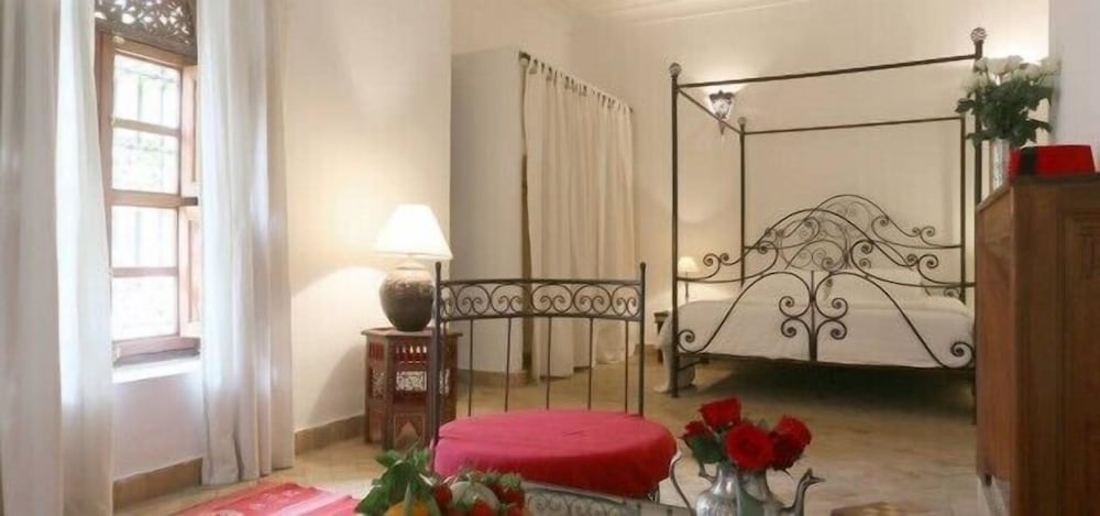 Riad Mandalay 6/35