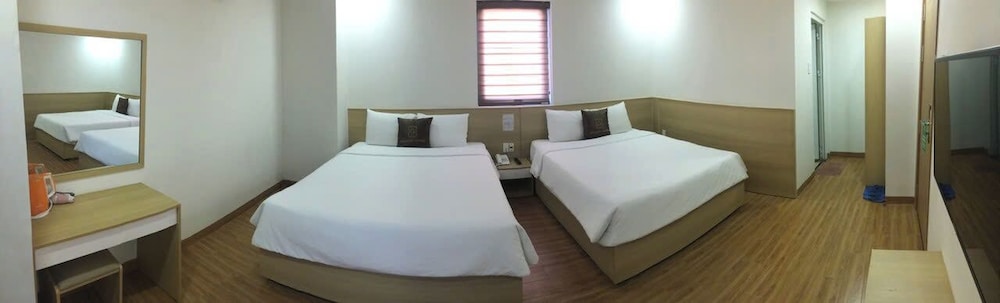 Galaxy Hotel 26/33