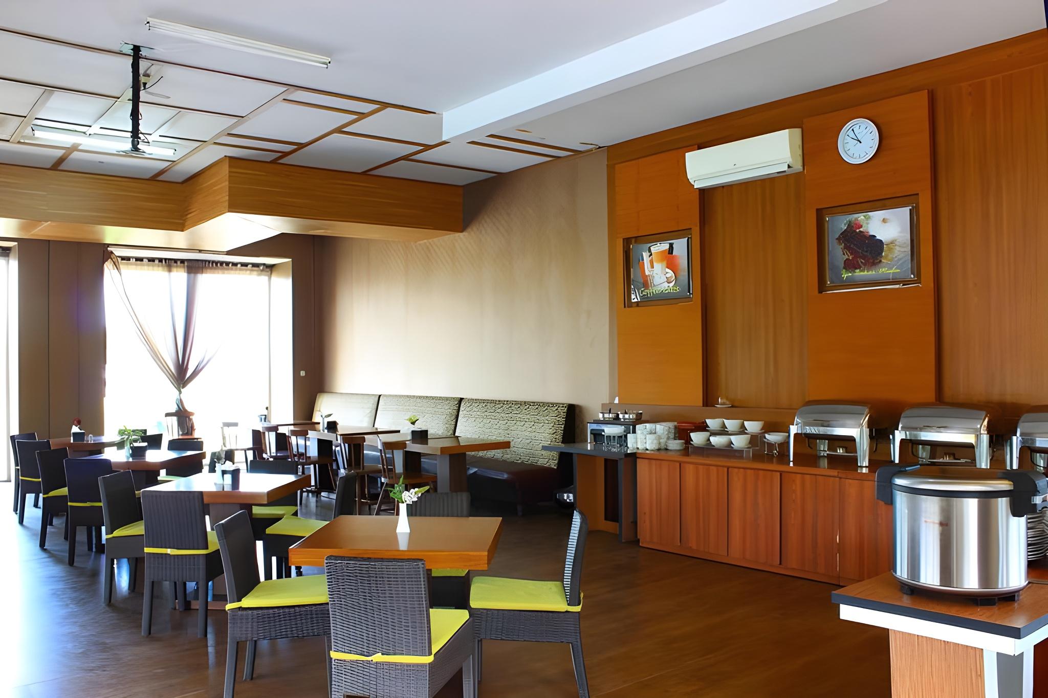 The Rizen Hotel 15/22