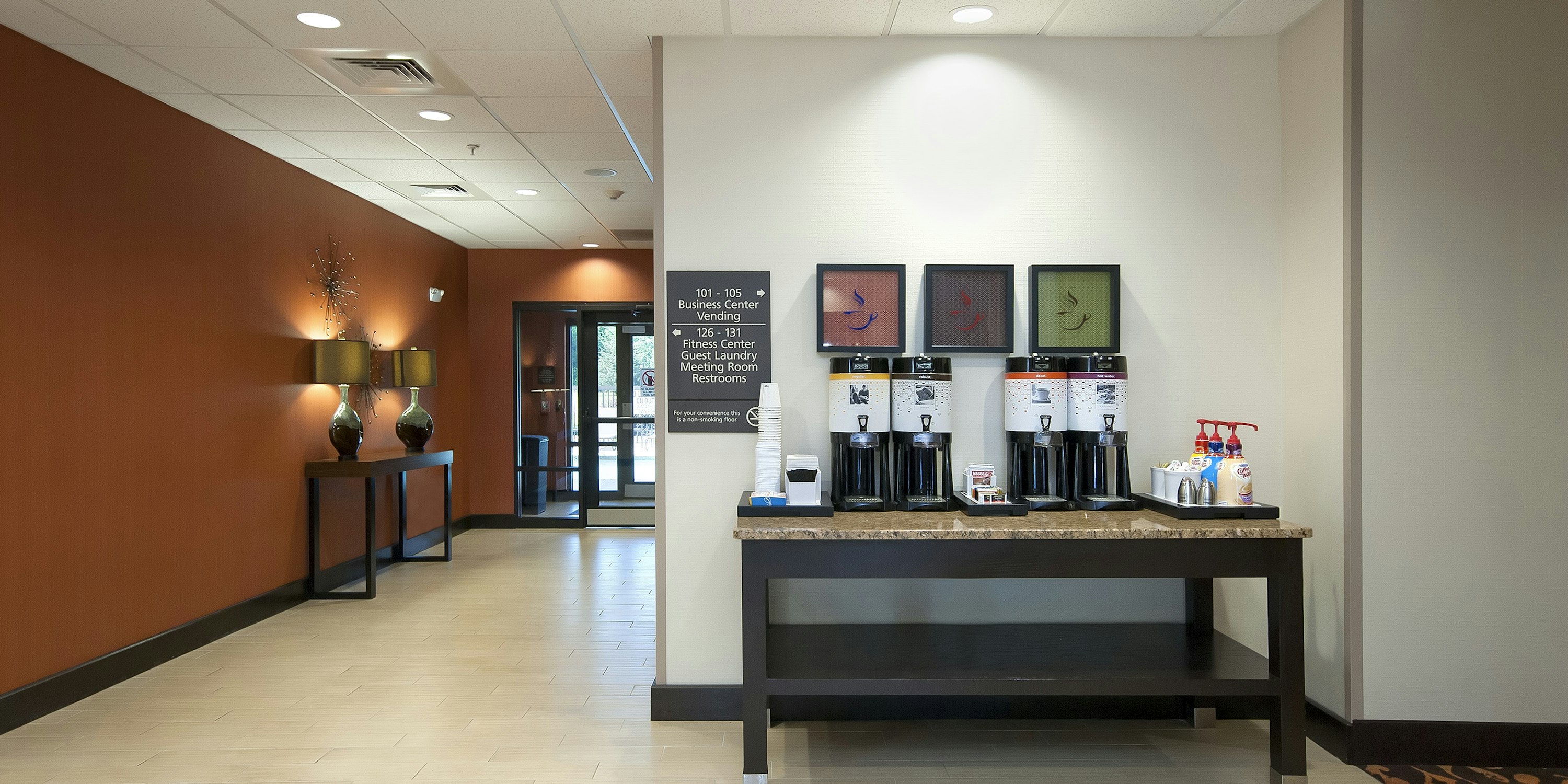 Hampton Inn Suites Seneca Clemson Area Sc 15/74