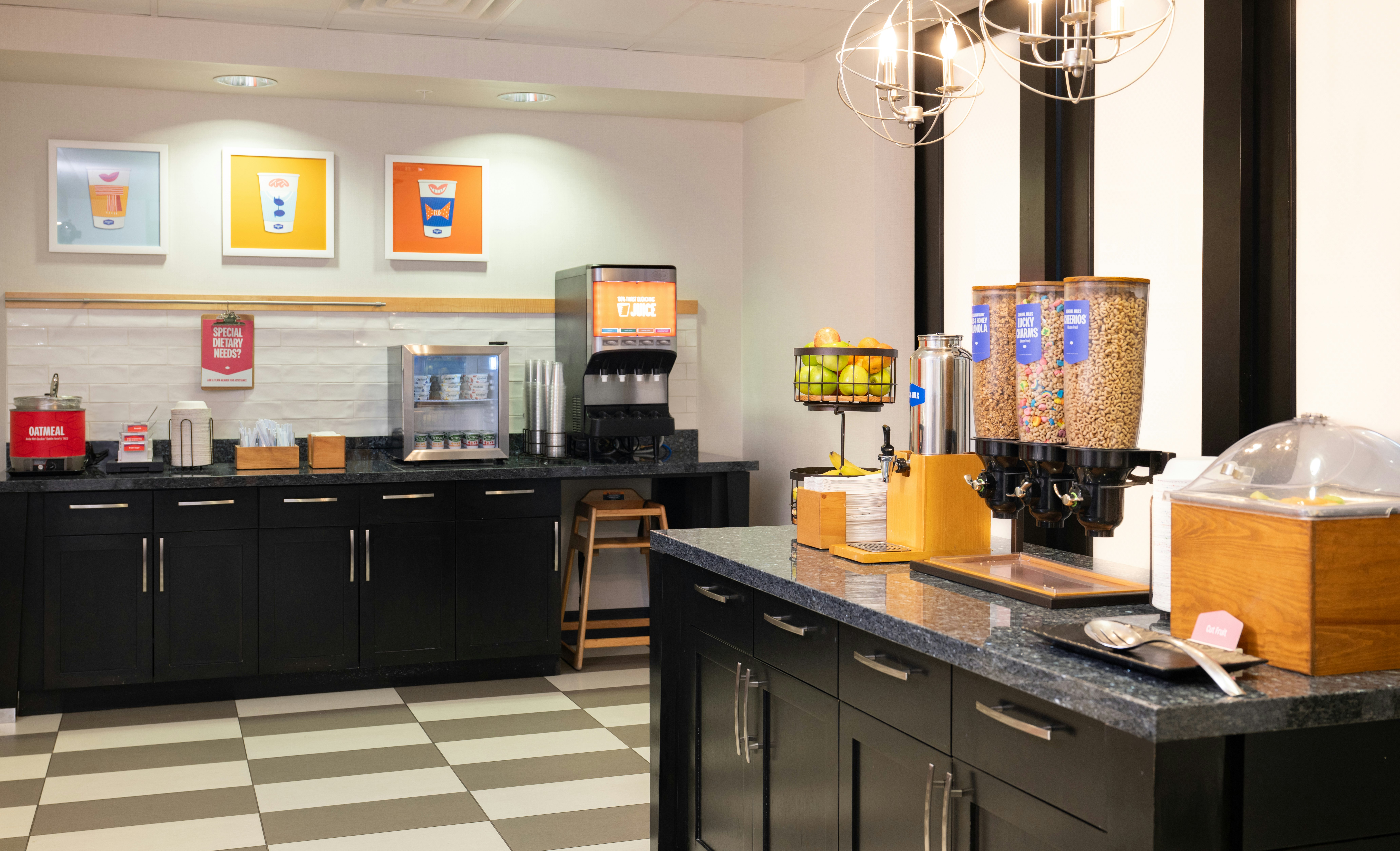 Hampton Inn & Suites La Crosse/Downtown 26/63