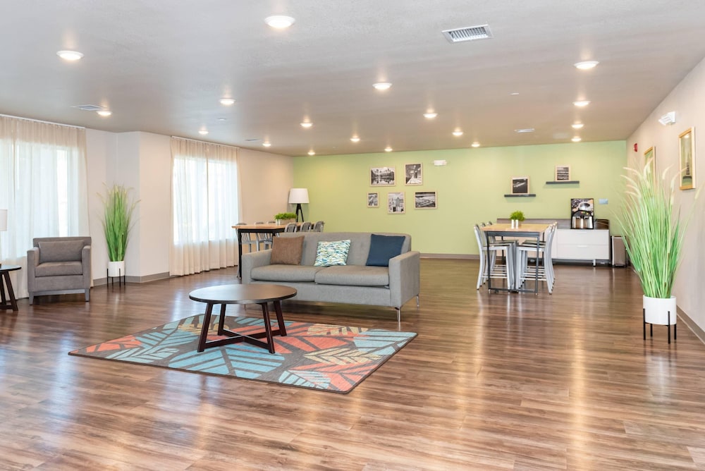 WoodSpring Suites Buford near Mall of Georgia-Lake Lanier 39/57