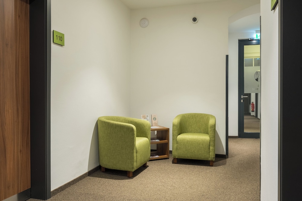 RiKu Hotel Memmingen Hallhof 32/50