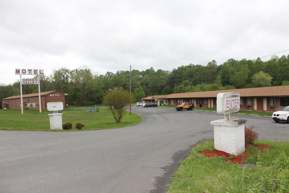 Green Valley Motel Winston Salem 34/44