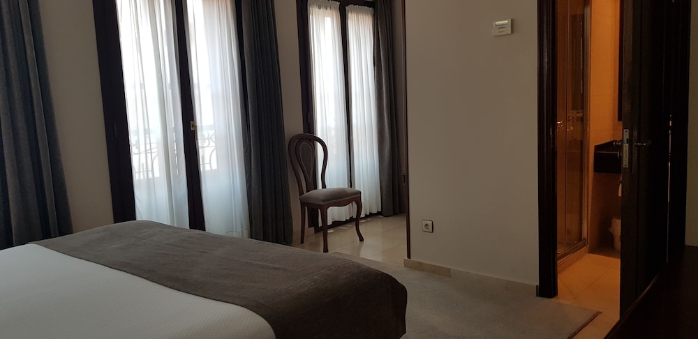 Gran Hotel Paraiso 29/65