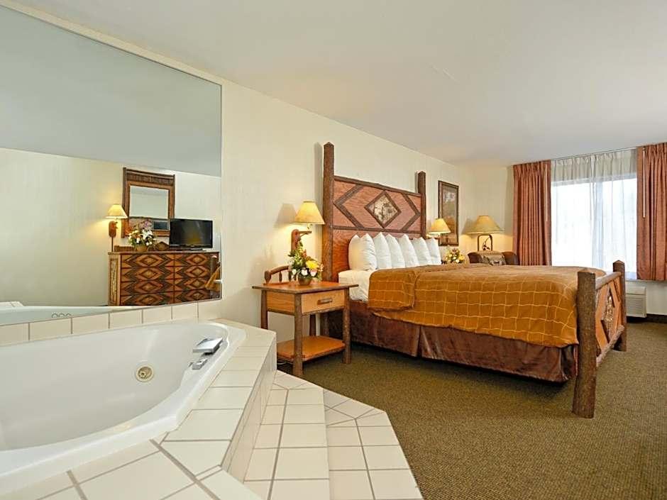 ClubHouse Inn West Yellowstone 11/25