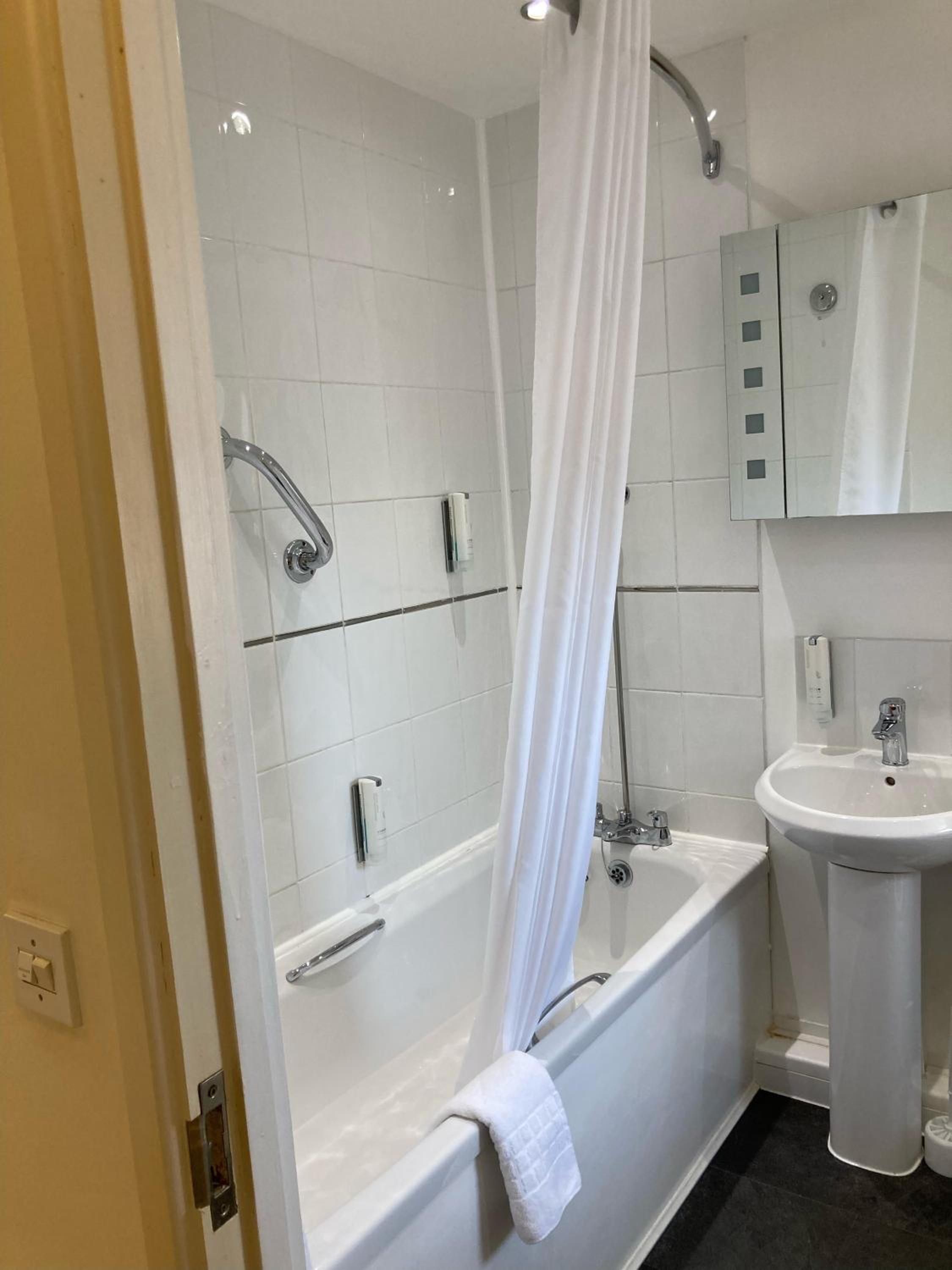 شقة بغرفتي نوم، Dashwood Apartments 2/3