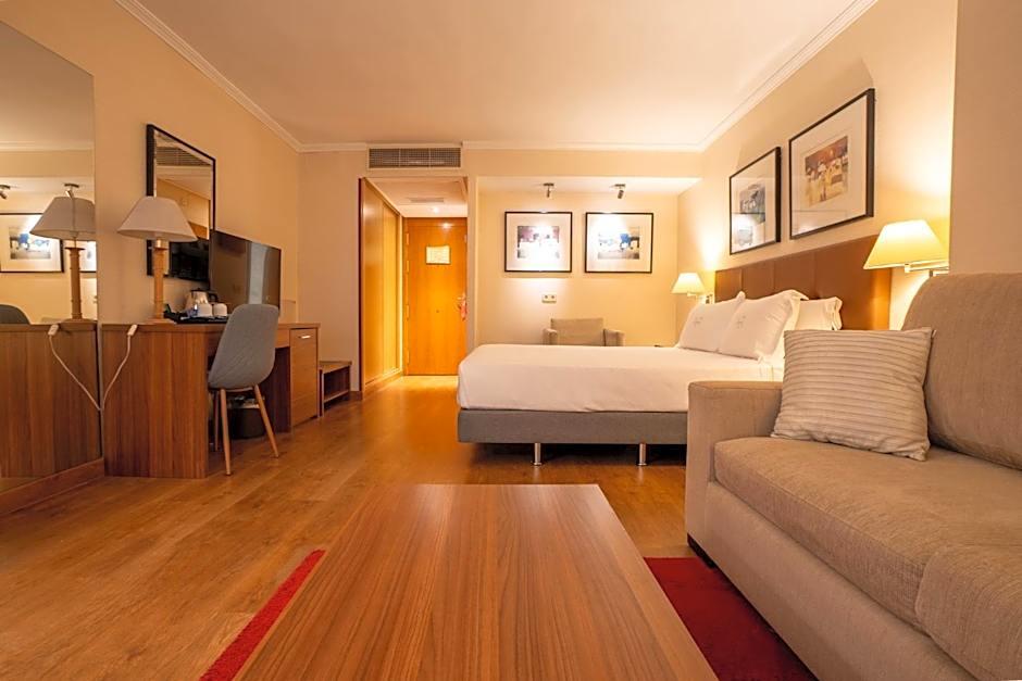 Aparto Hotel Rosales 15/24