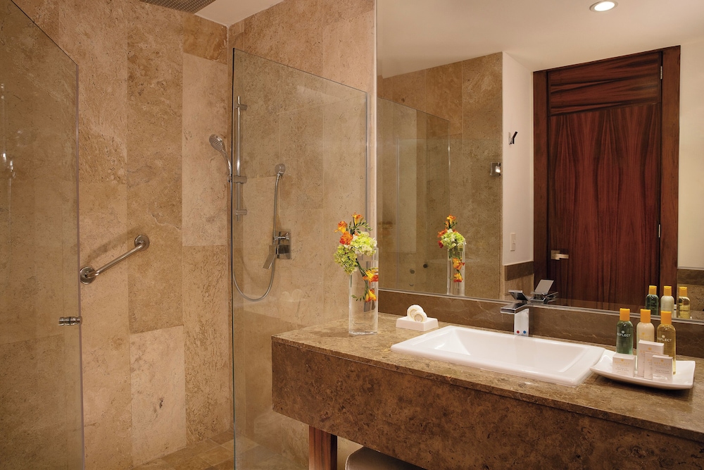 Krystal Grand Los Cabos All Inclusive 47/50