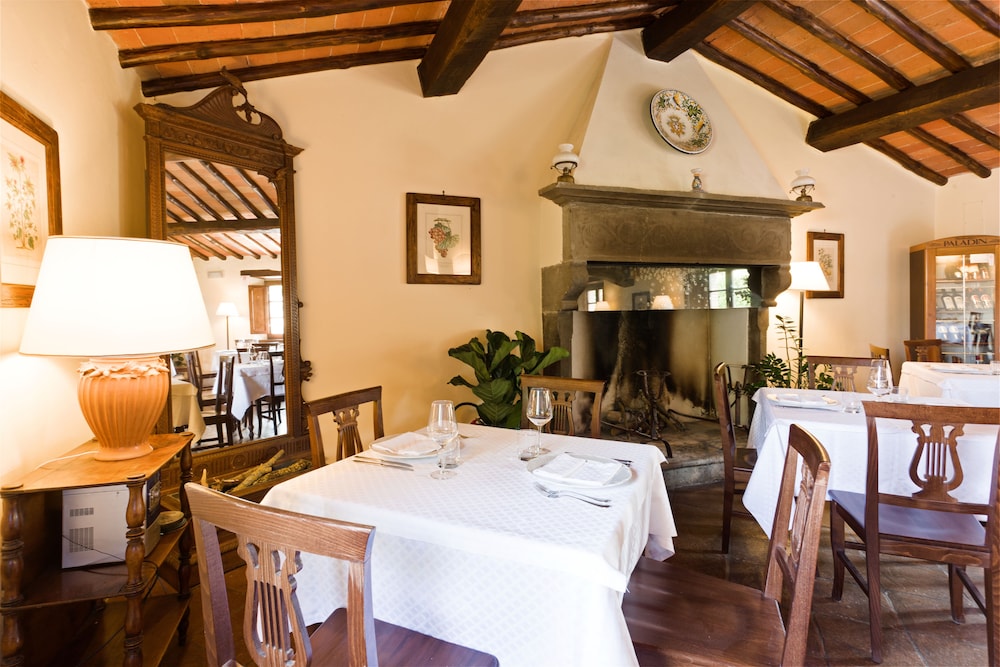 Il Borgo Di Vescine 57/64
