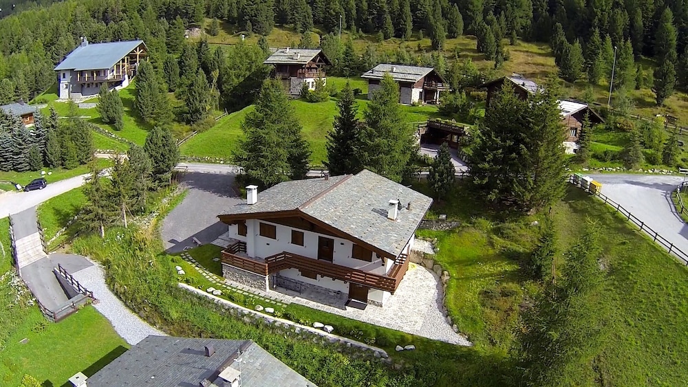 Chalet Elena 32/44