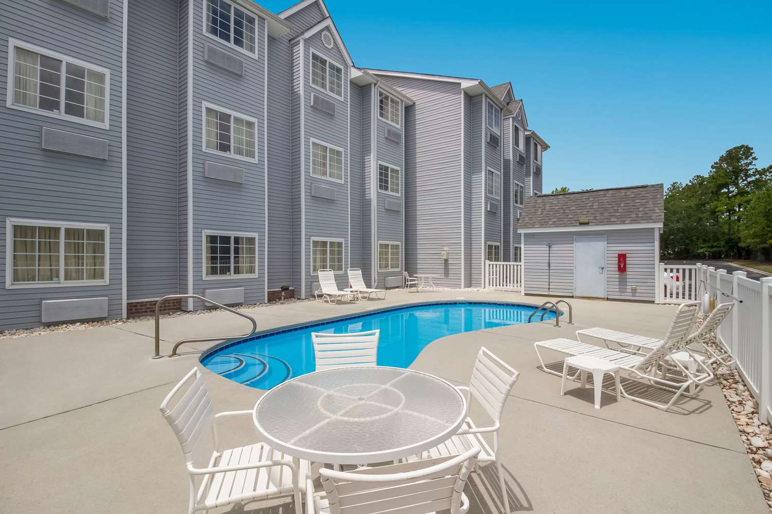 Quality Inn Shallotte near Ocean Isle Beach 39/42