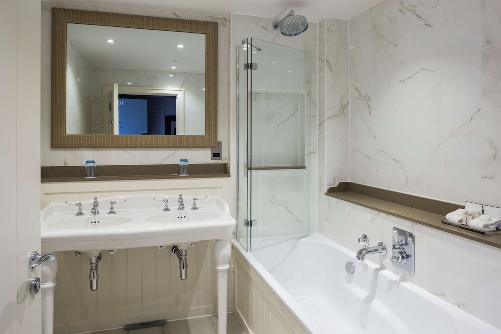 Sidmouth Harbour Hotel 10/64