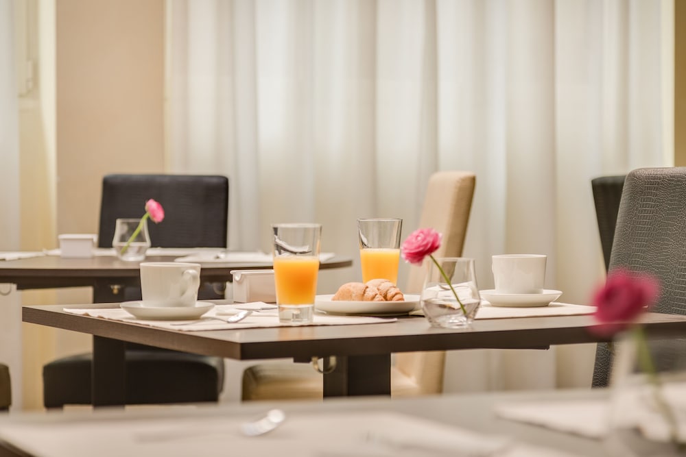 Kleos Hotel Milano 44/48