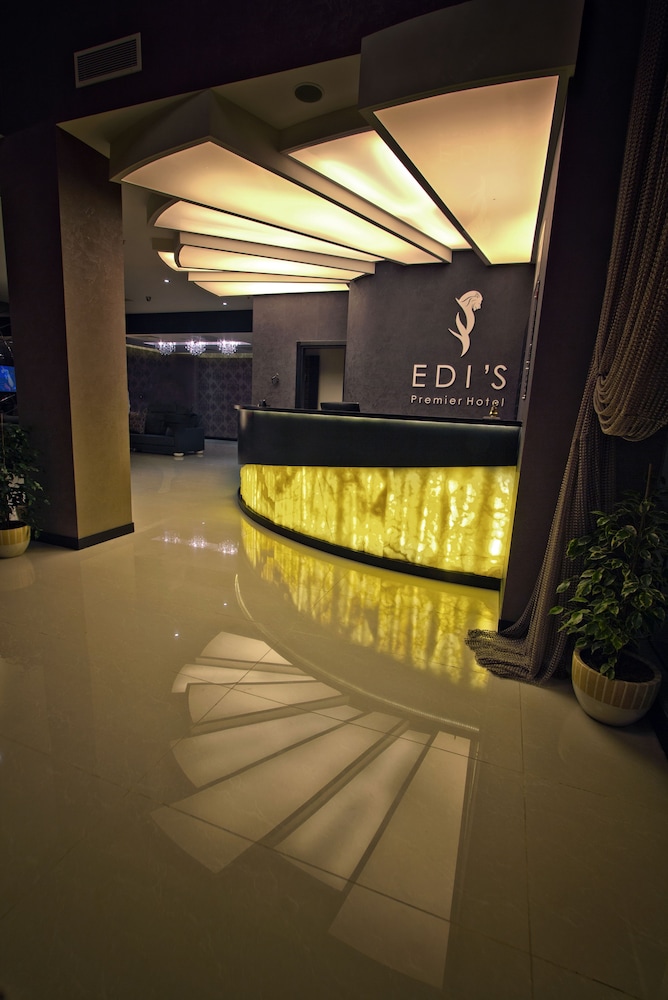 Edis Premier Hotel 5/37