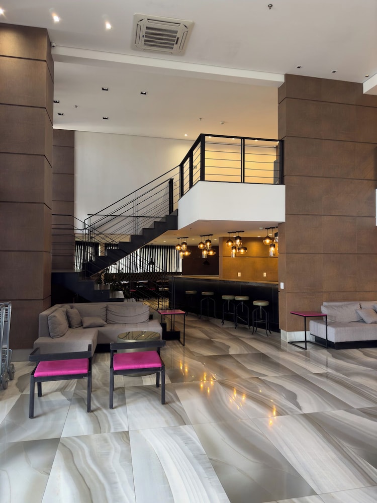 Qs Marista Stay and Hotel 7/49