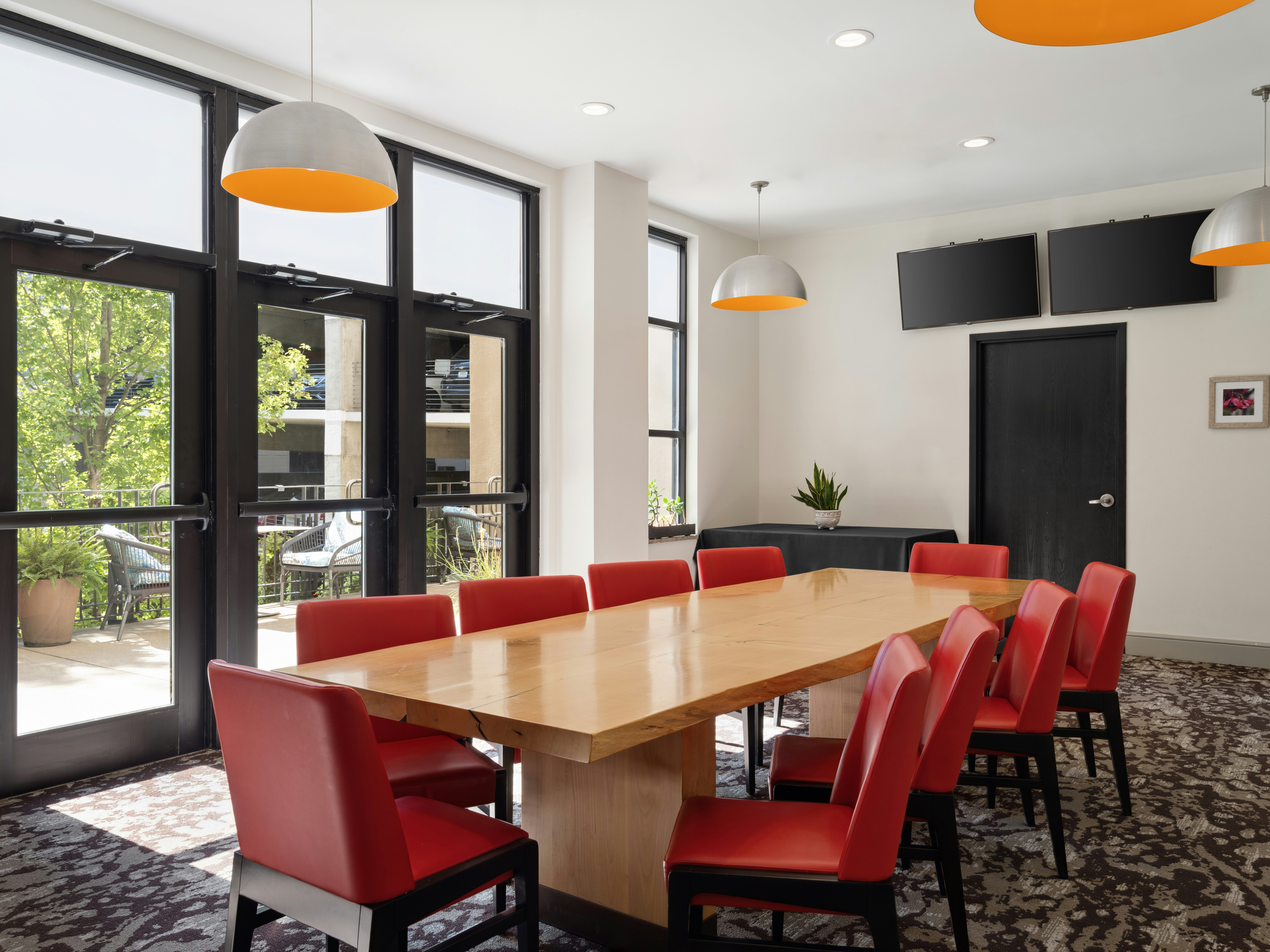 Hilton Garden Inn Bloomington, IN 53/78