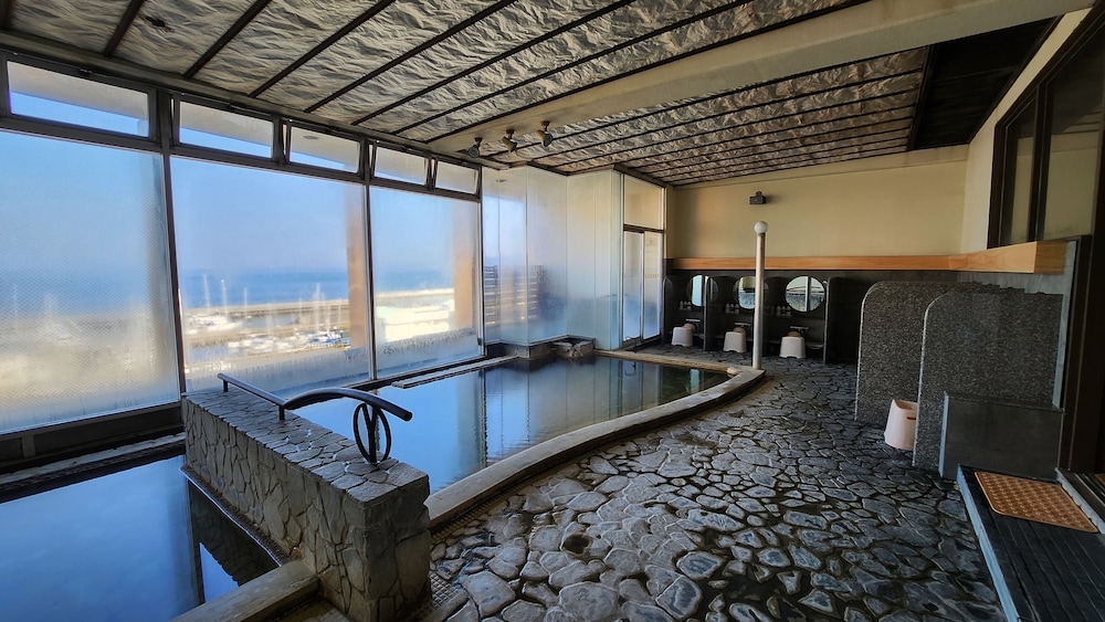 Hotel New Tsuruta 39/71