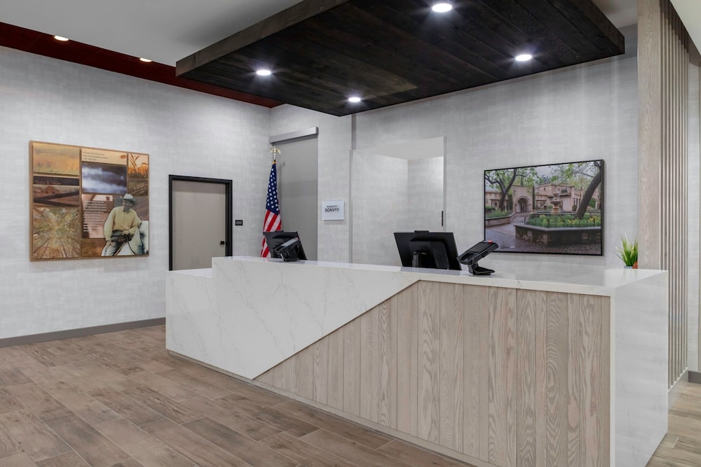 TownePlace Suites by Marriott Buckeye Verrado 2/23