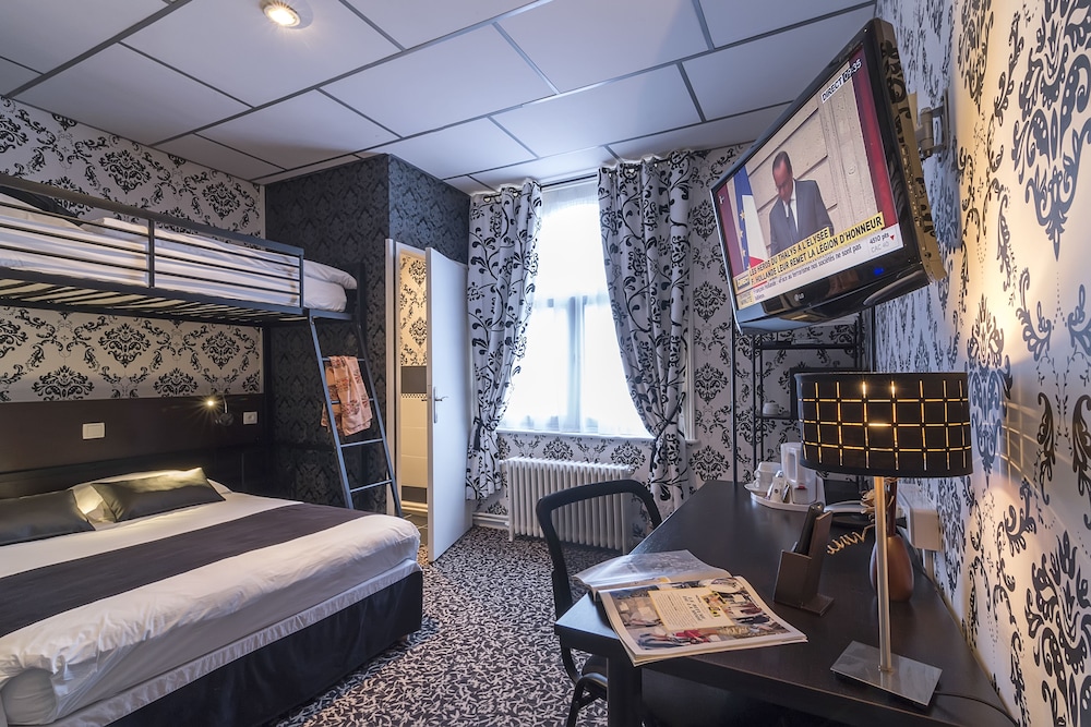 Hotel du Moulin d Or 23/50