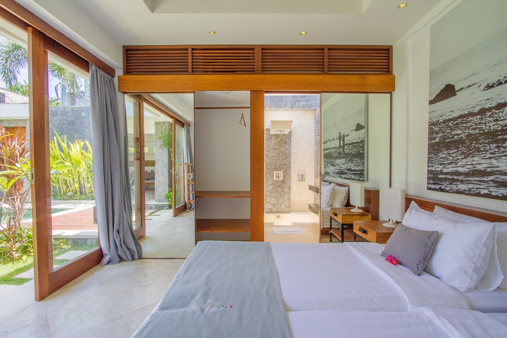 Villa Vishuddha Ajna 4/29