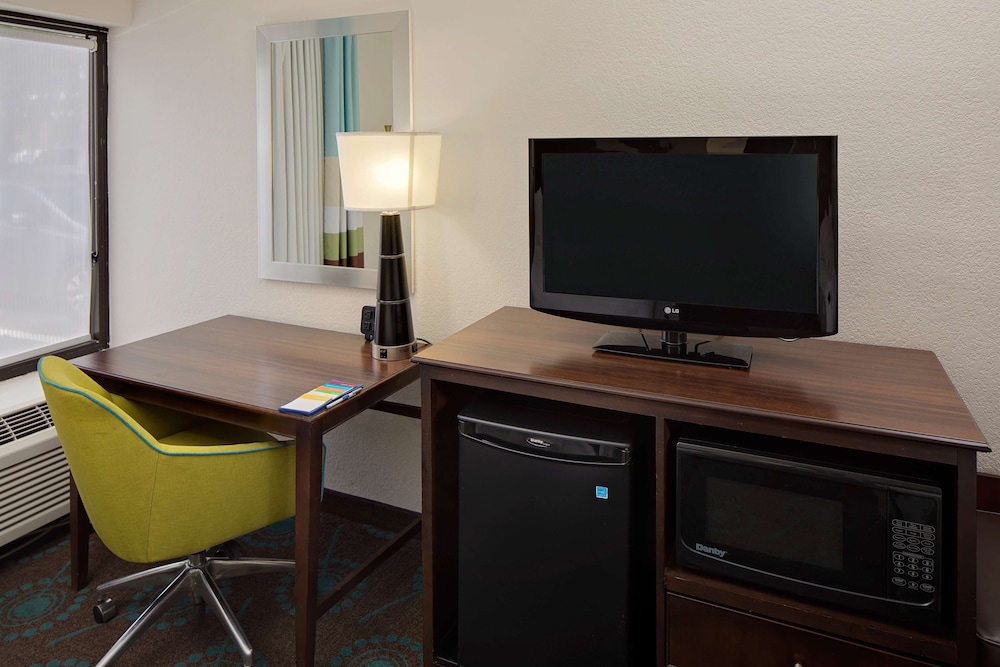 Hampton Inn Naples - Central 30/41