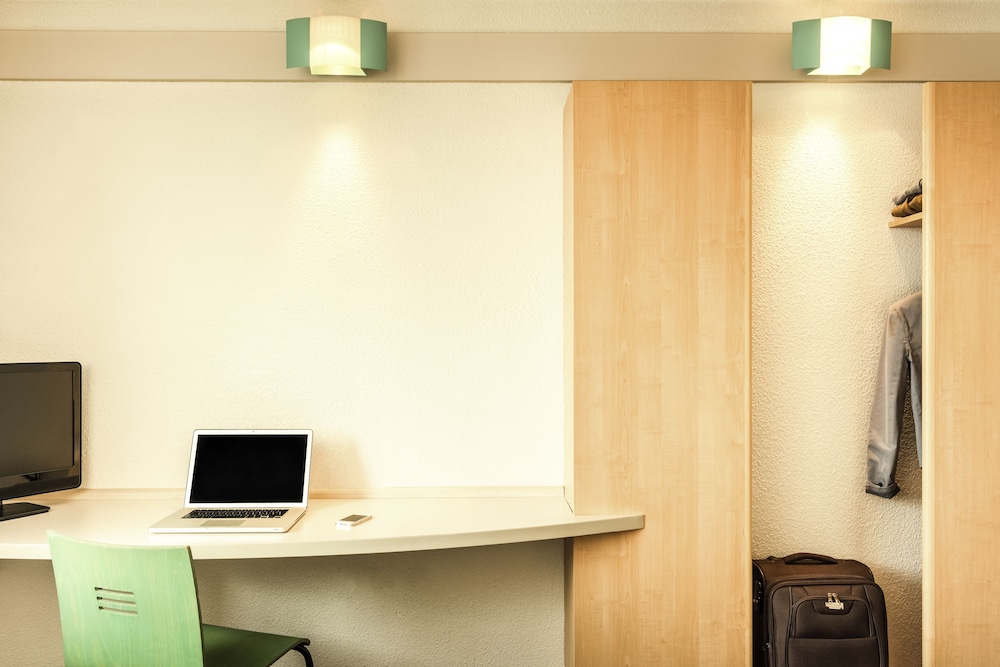 Ibis Porte De Bercy 60/69