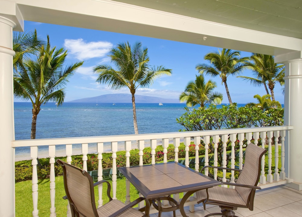 Lahaina Shores Beach Resort 6/57