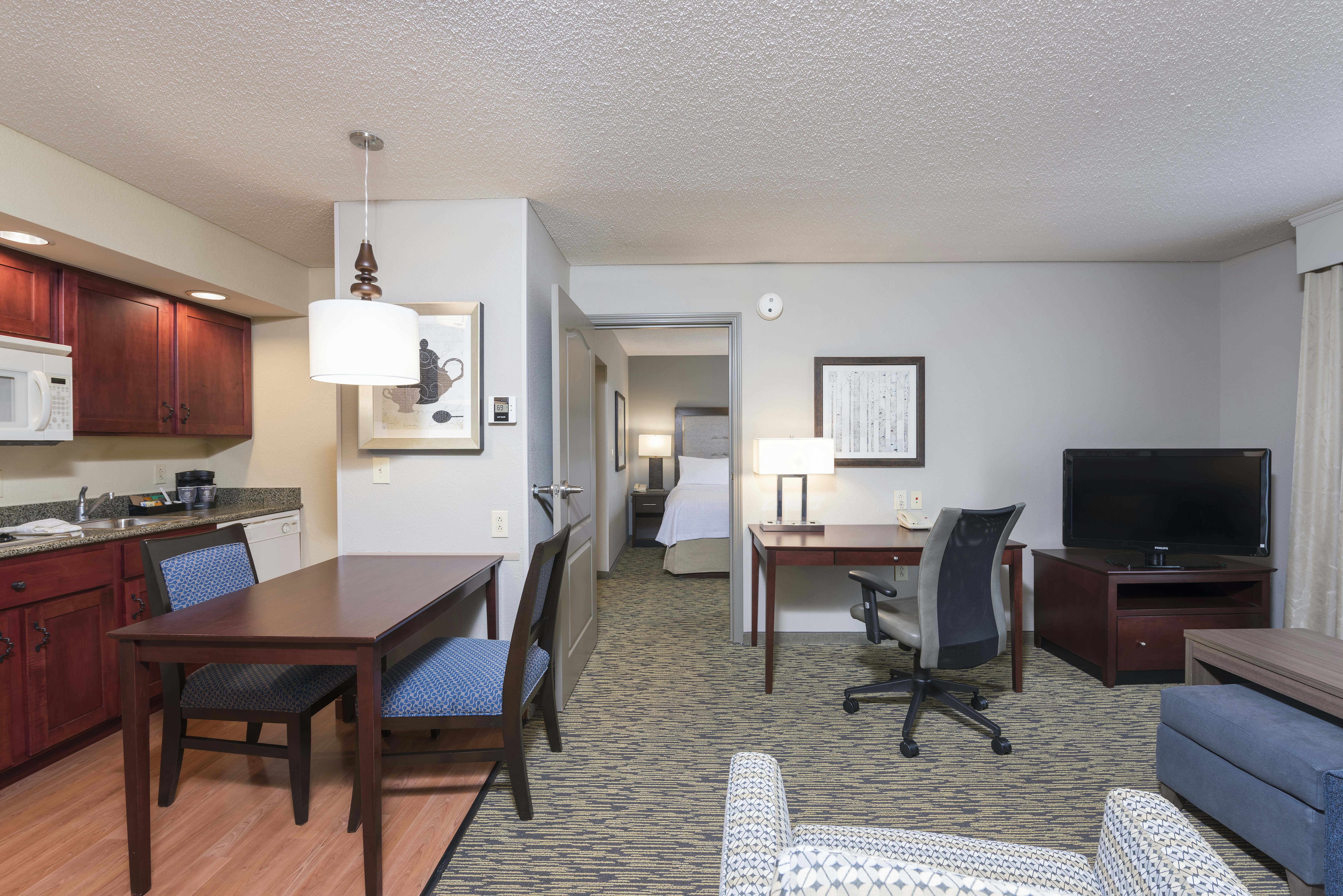Homewood Suites By Hilton Bloomington 41/44