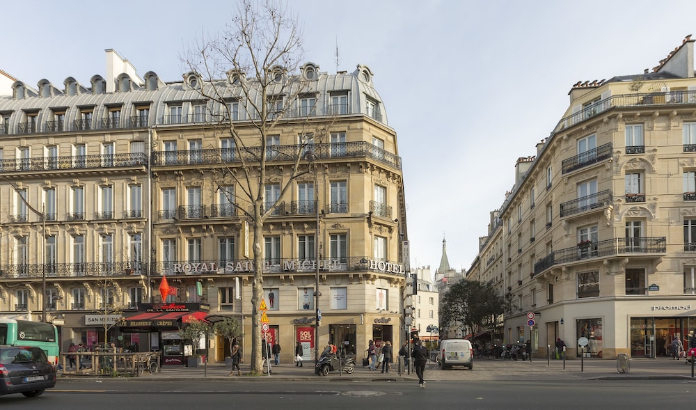 Hotel Royal Saint Michel 41/50