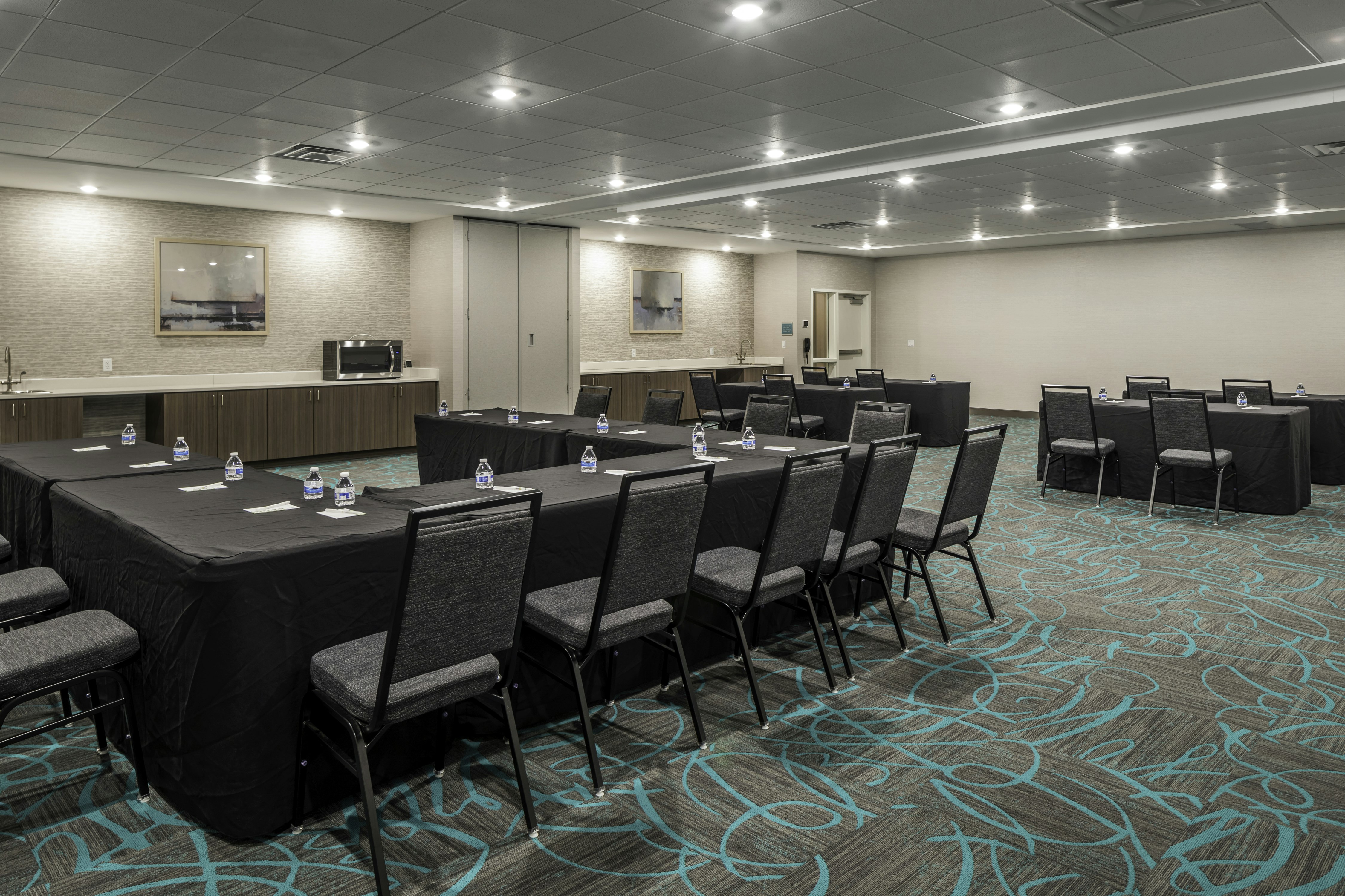 Home2 Suites By Hilton Dayton Centerville 13/14