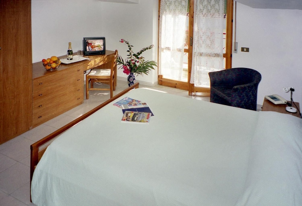 Hotel Europa 19/68