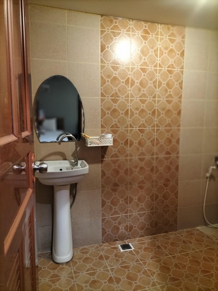 Sovanphum Guesthouse 24/24