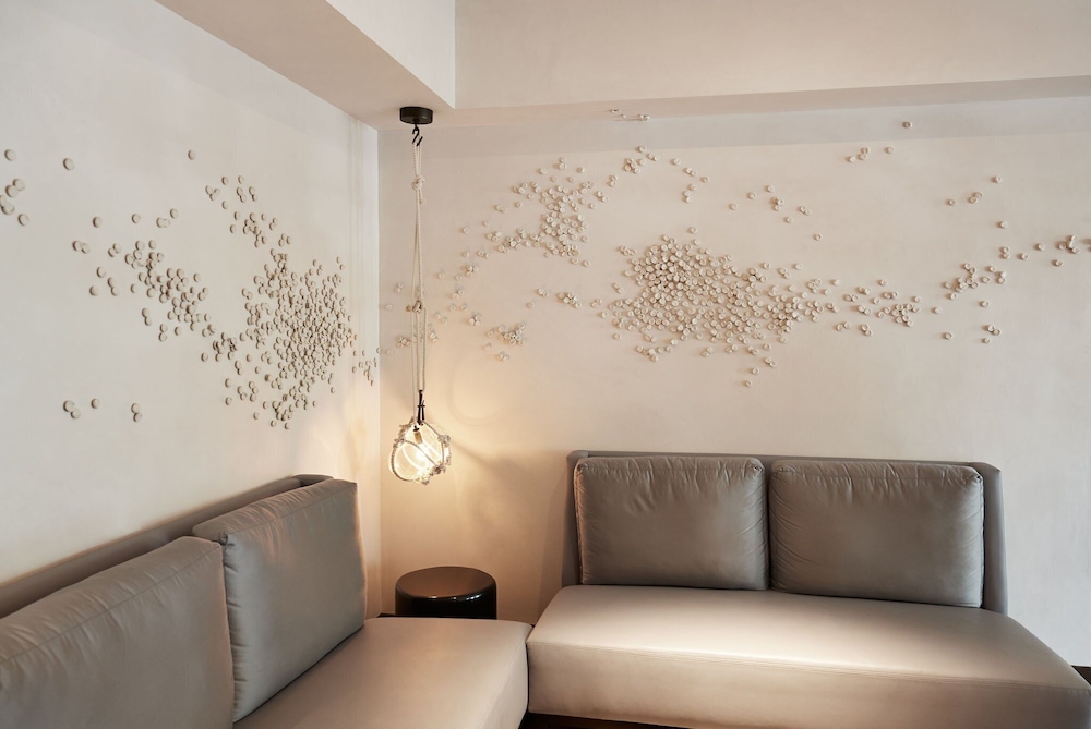 Casa Madrona Hotel and Spa 39/61