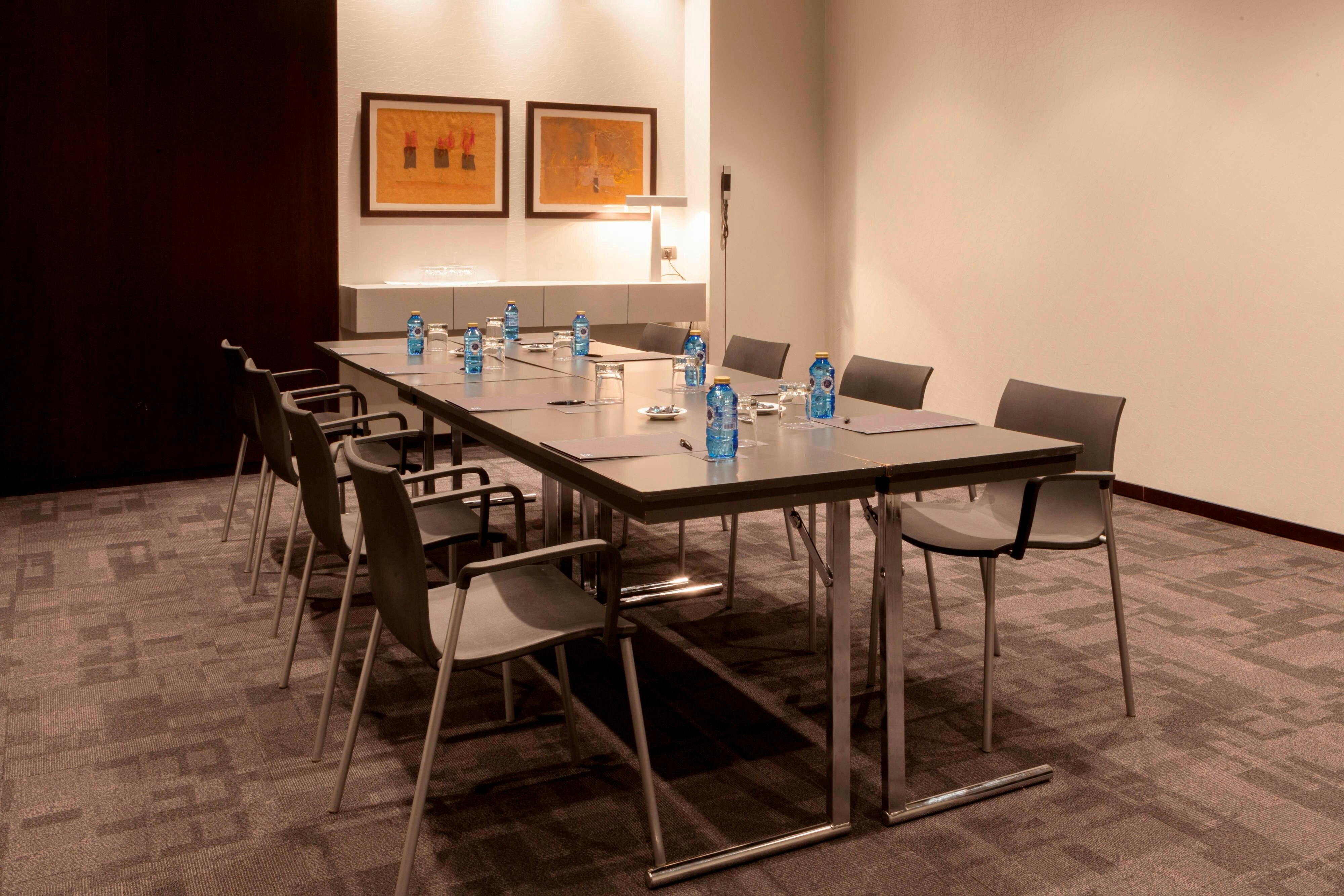 AC Hotel by Marriott Madrid Airport 37/45