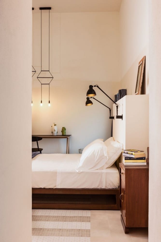 VINILIA WINE RESORT 27/78