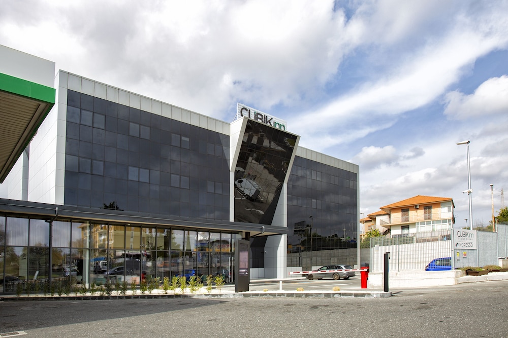 Cubik Inn 47/53