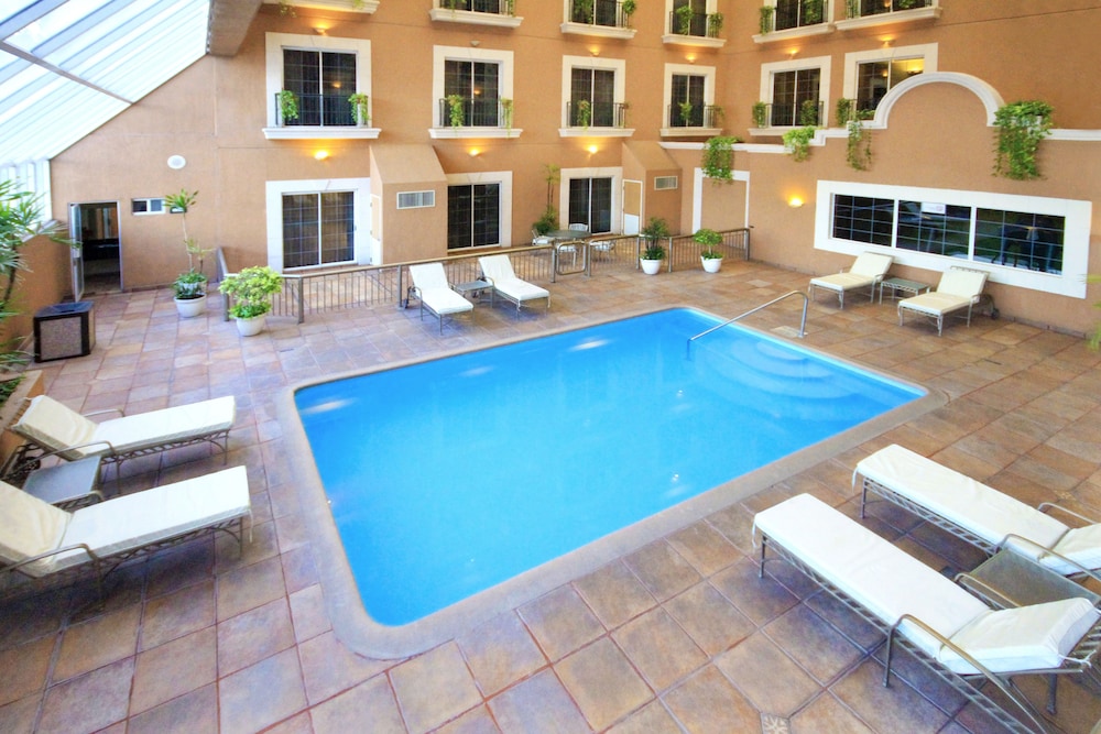 iStay Hotel Ciudad Victoria 49/50