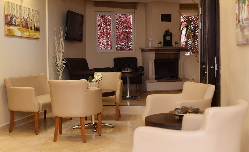 Marine House Boutique Hotel 42/51