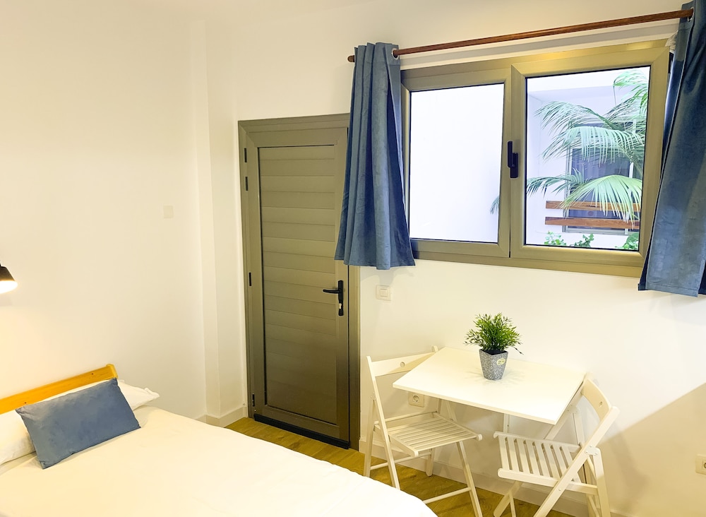 Brisamar Canteras Apartments 50/93