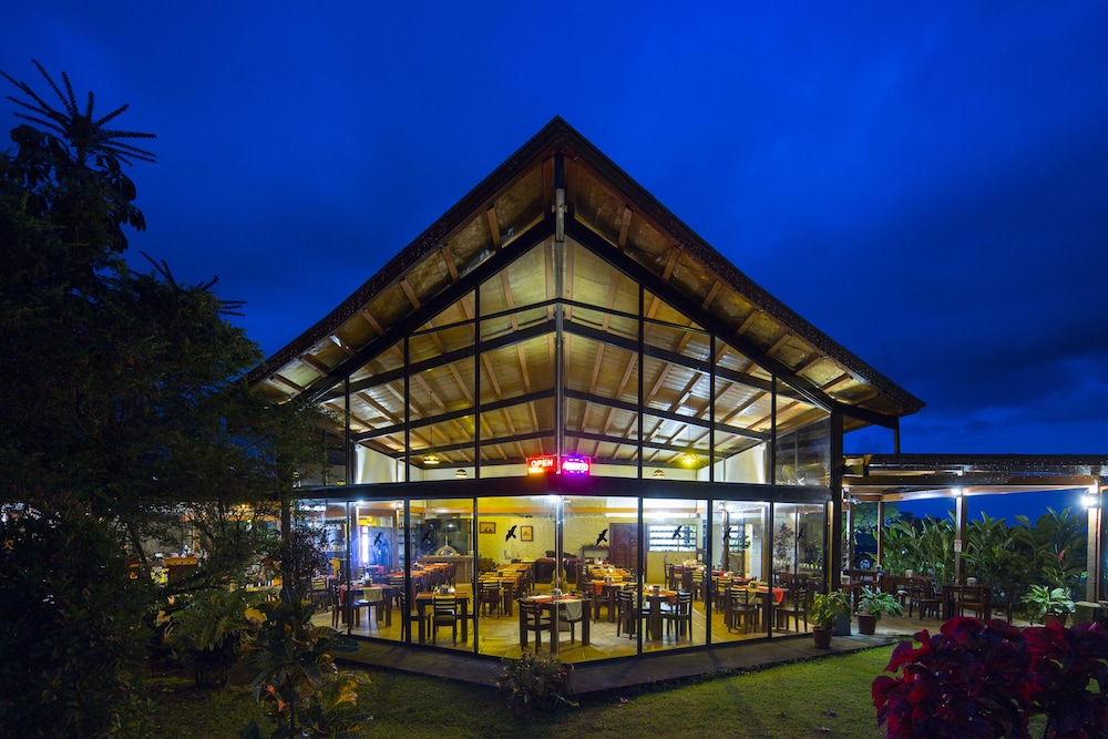 Arenal Volcano Inn 2/69