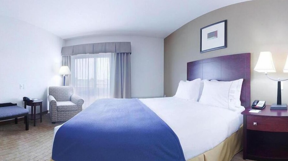 Holiday Inn Express Hotel And Suites Antigo 19/61