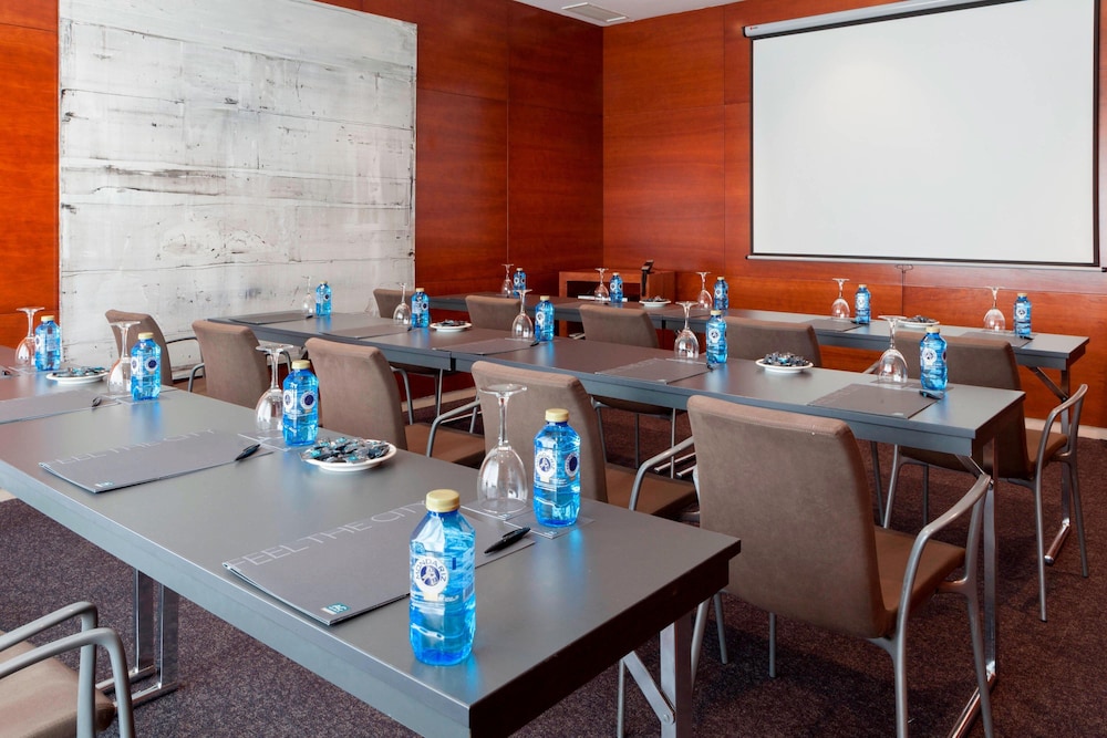 Ac Hotel Palencia 43/50