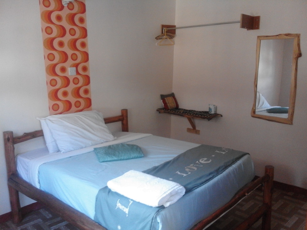 Sleepway Cottages 13/20