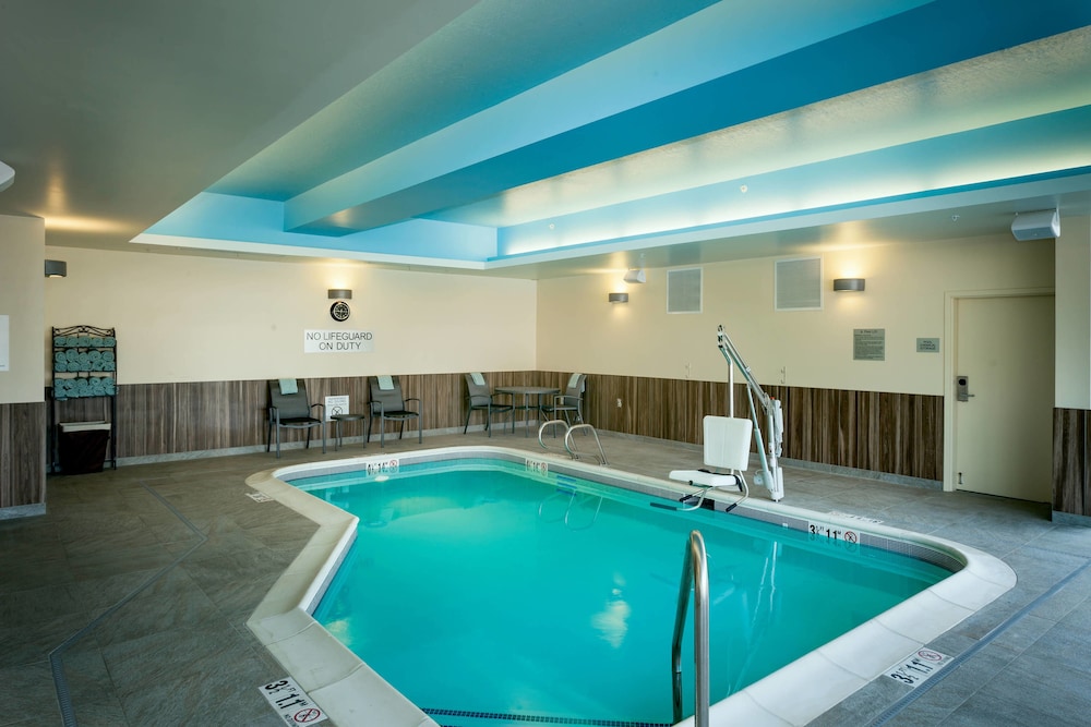 Fairfield Inn Suites Tacoma Dupont 5/33