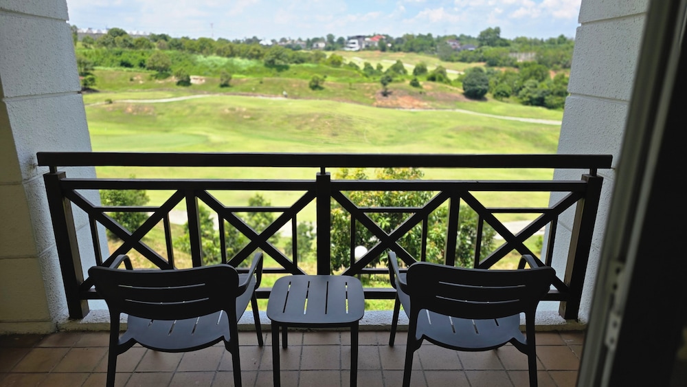 Bangi Resort Hotel 58/71