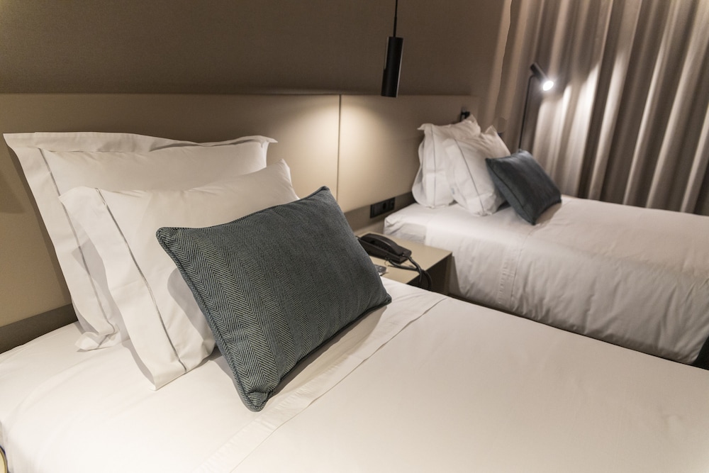 Omid Saldanha Hotel 17/33